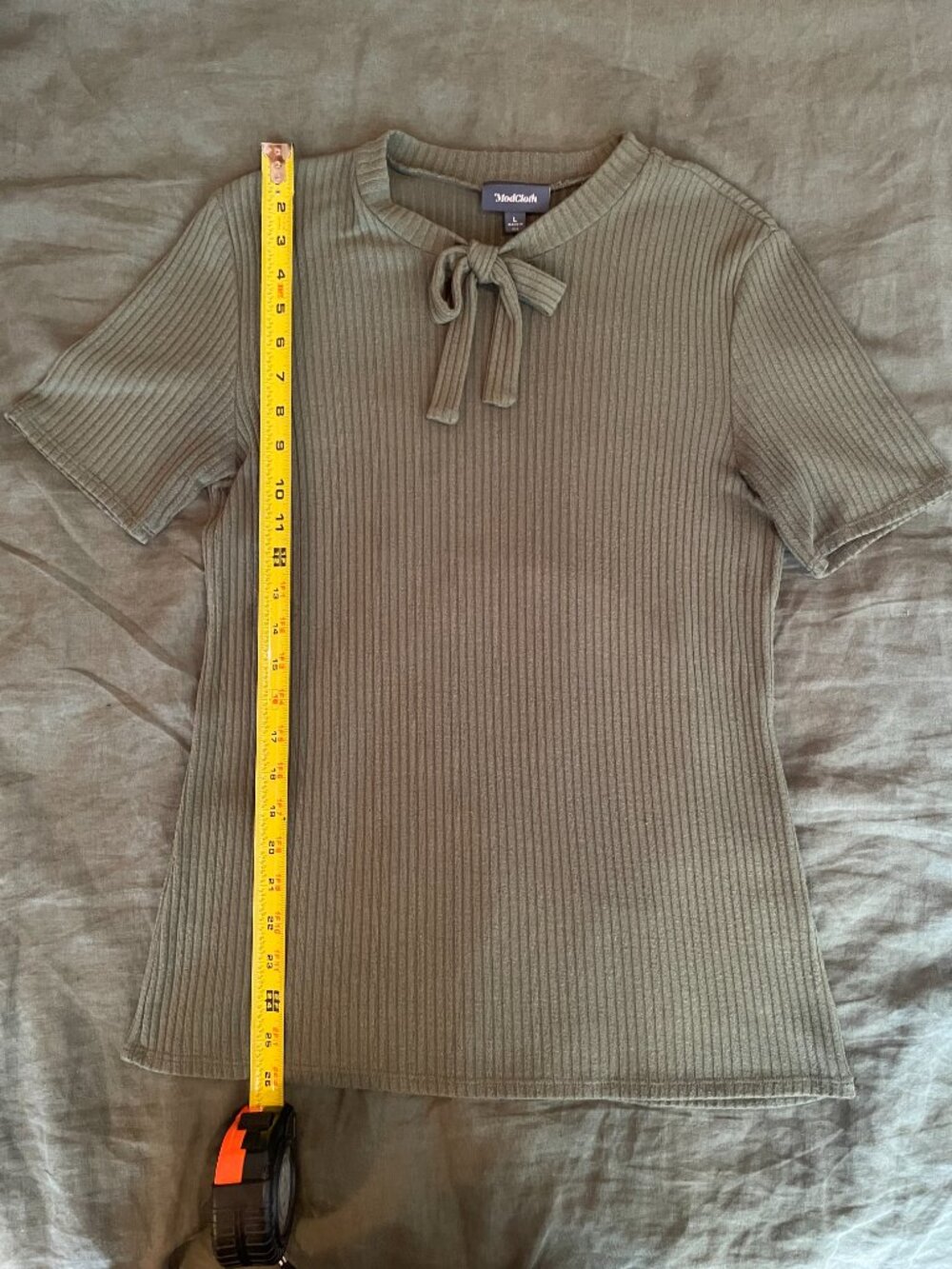 Modcloth Green Short Sleeved Sweater L - Picture 2 of 3
